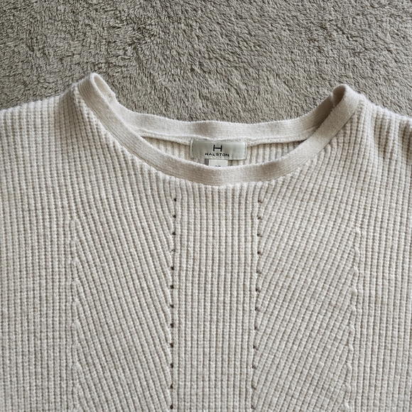 H Halston tunic sweater size small - Picture 6 of 13